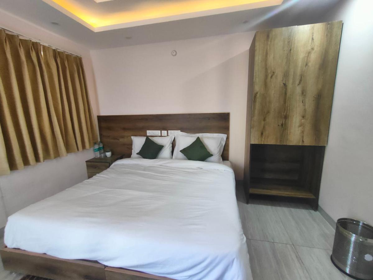 Backpacker Duniya Hostel ริชิเคช ภายนอก รูปภาพ