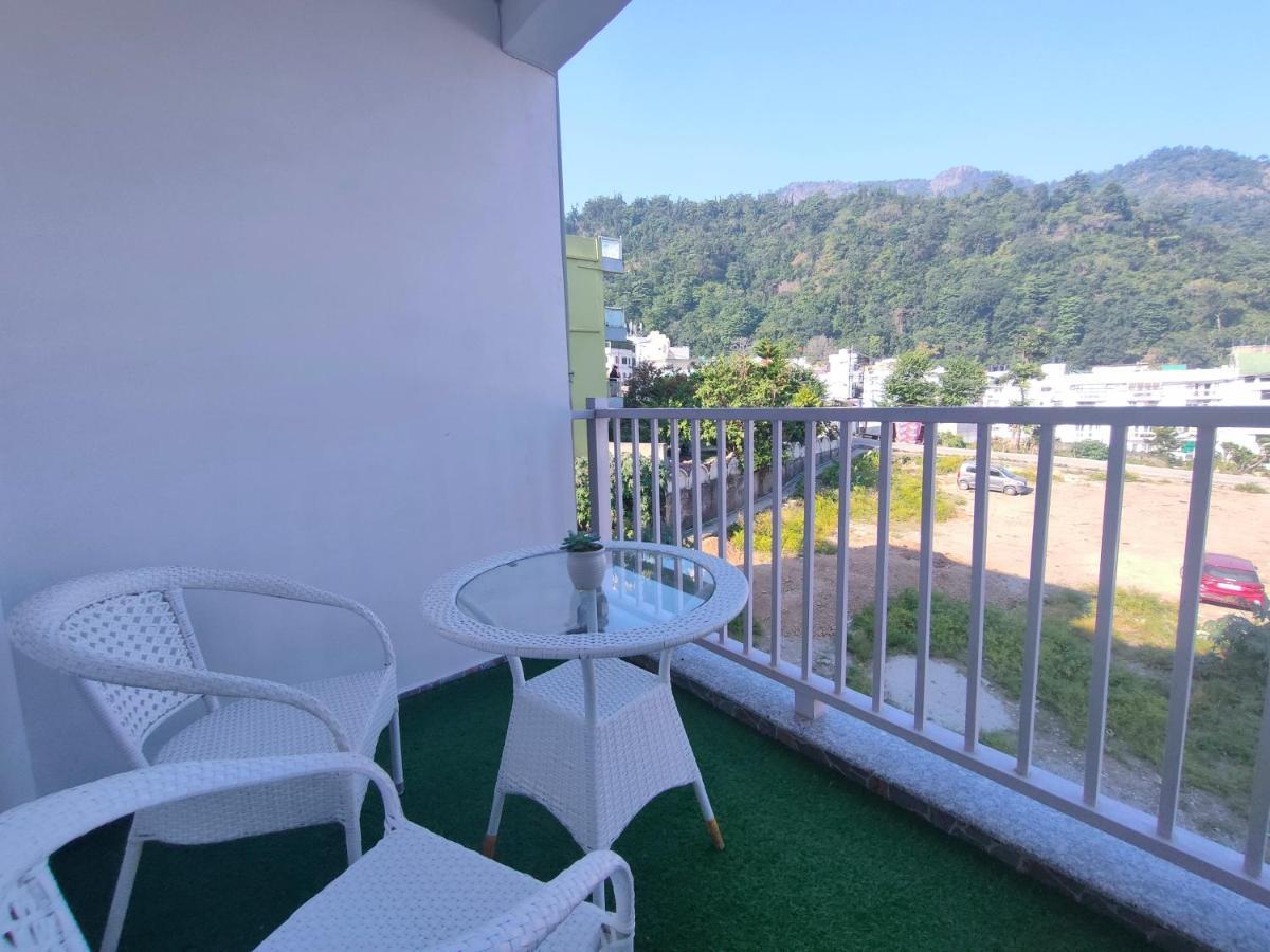 Backpacker Duniya Hostel ริชิเคช ภายนอก รูปภาพ