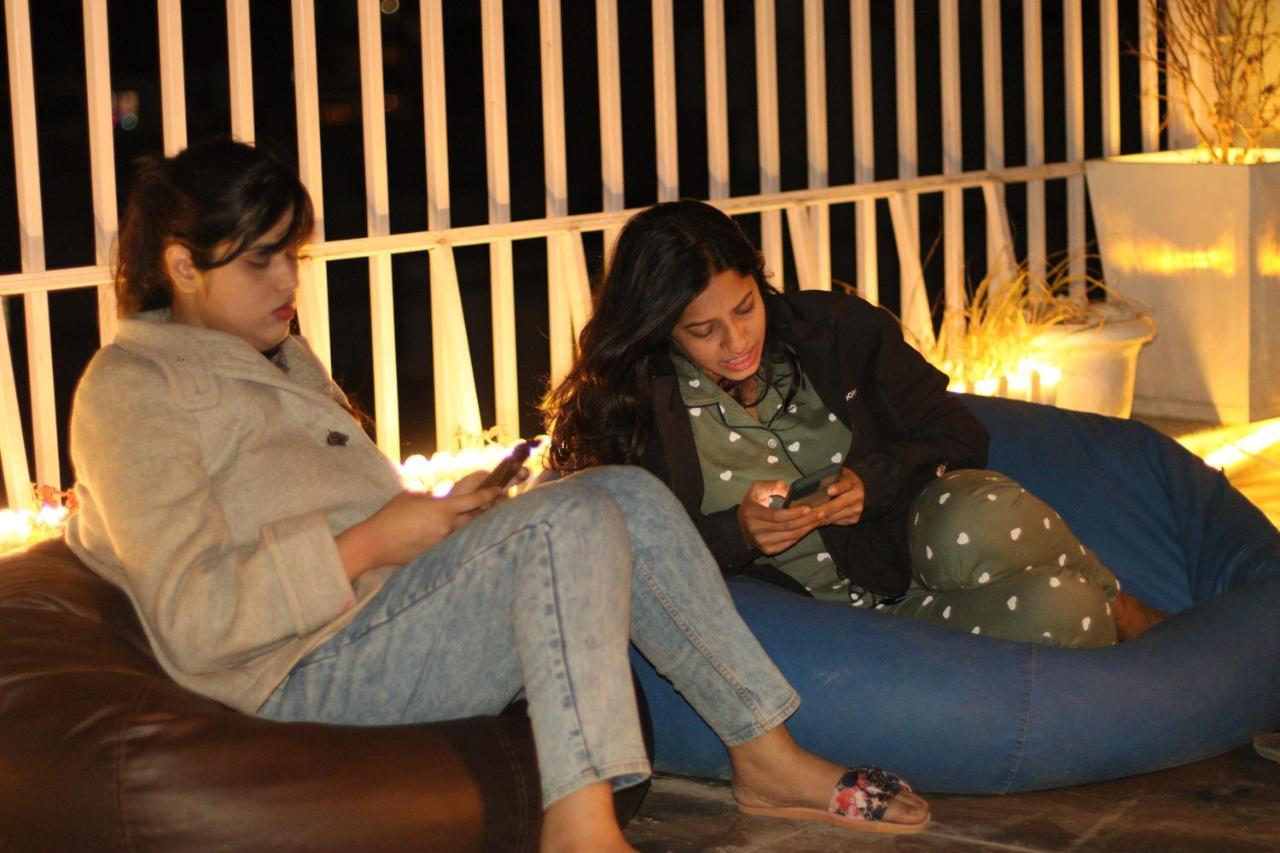 Backpacker Duniya Hostel ริชิเคช ภายนอก รูปภาพ