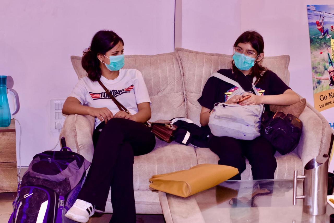 Backpacker Duniya Hostel ริชิเคช ภายนอก รูปภาพ